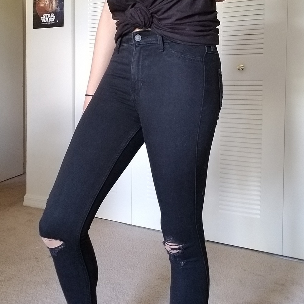 Black jeggings